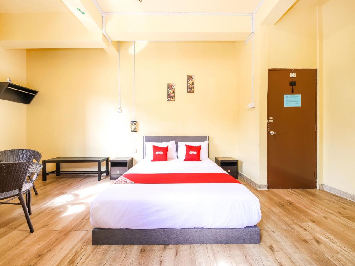 Oyo 703 Myra Hotel Mersing Εξωτερικό φωτογραφία